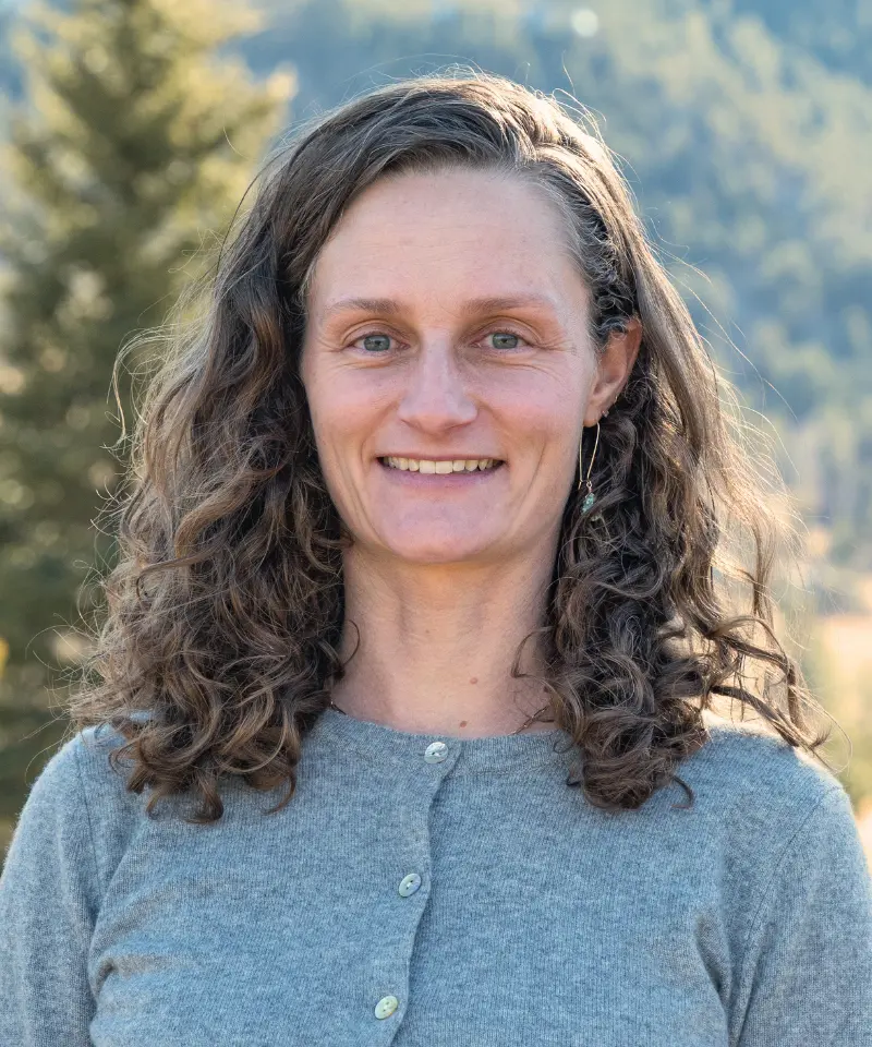 Carolyn duPont